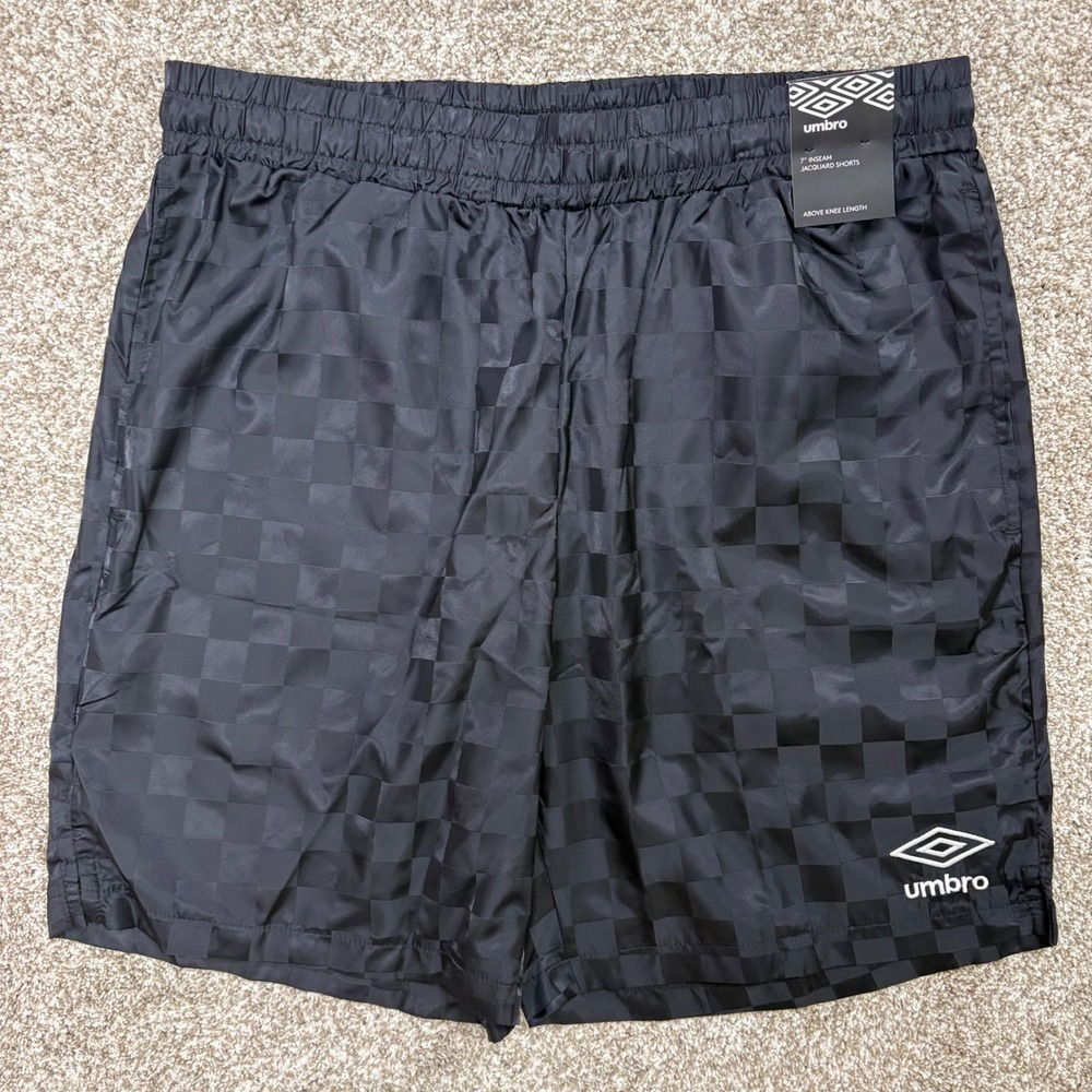 NEW Umbro Soccer Shorts Mens Small Black Checkerboard Retro Athletic 7" Inseam